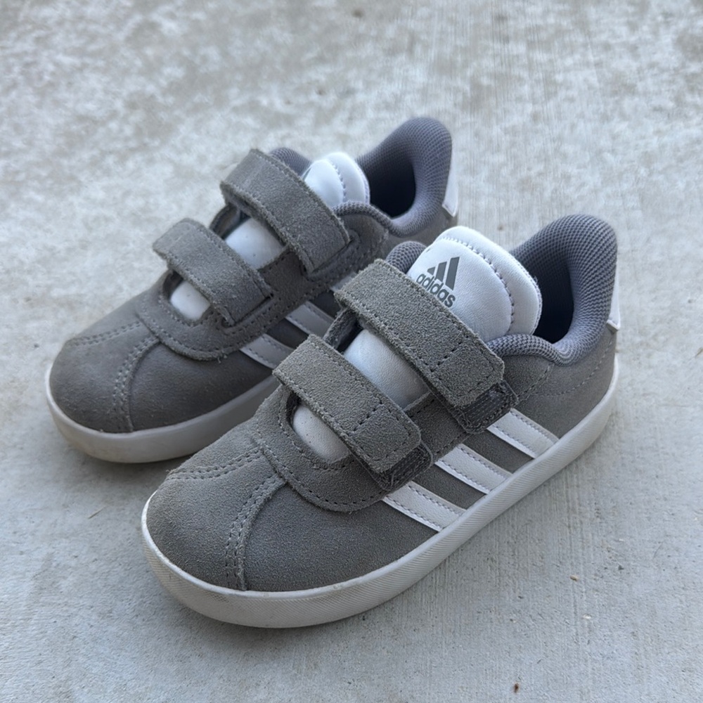 Toddler Adidas Gray and White Sneakers with Velcro Straps